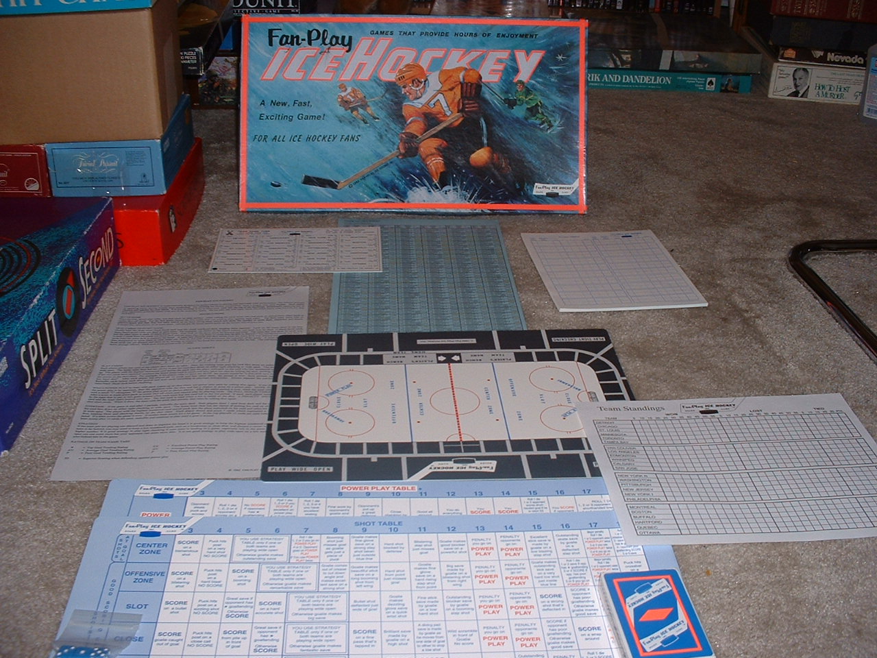 Fan-Play Ice Hockey