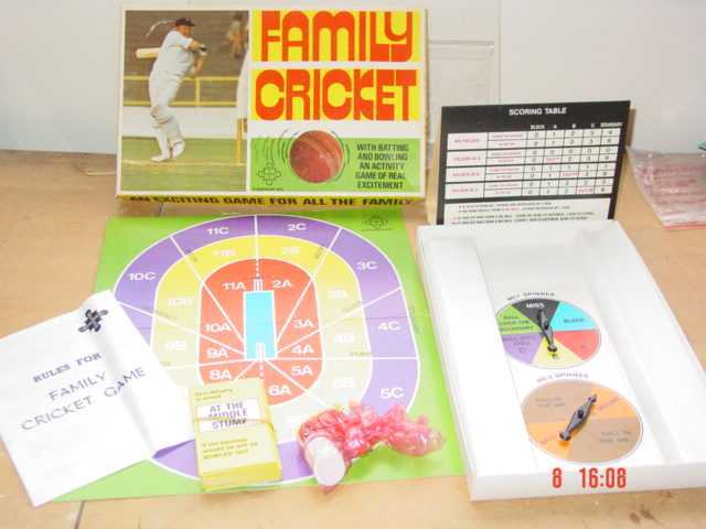 Family Cricket