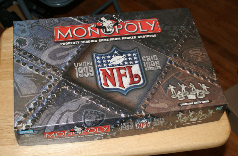 Monopoly - 1999 NFL Gridiron