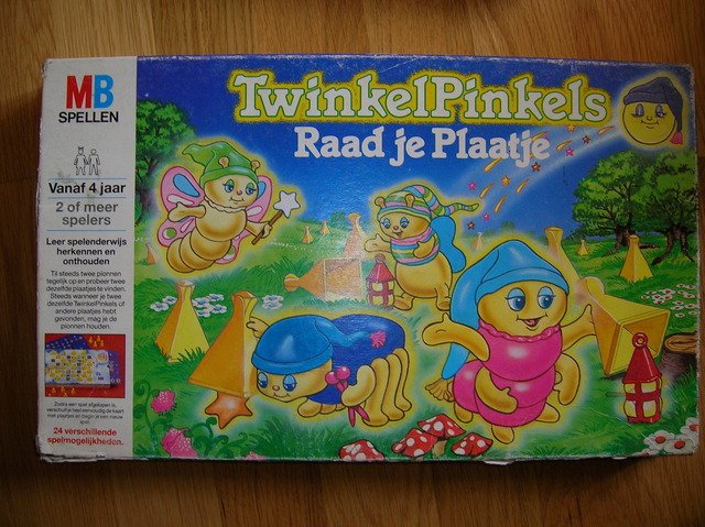 Glo Friends Matching Pairs Board Game