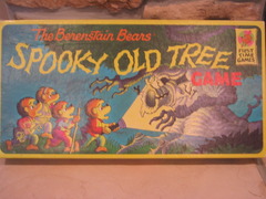 The Berenstain Bears Spooky Old Tree Game