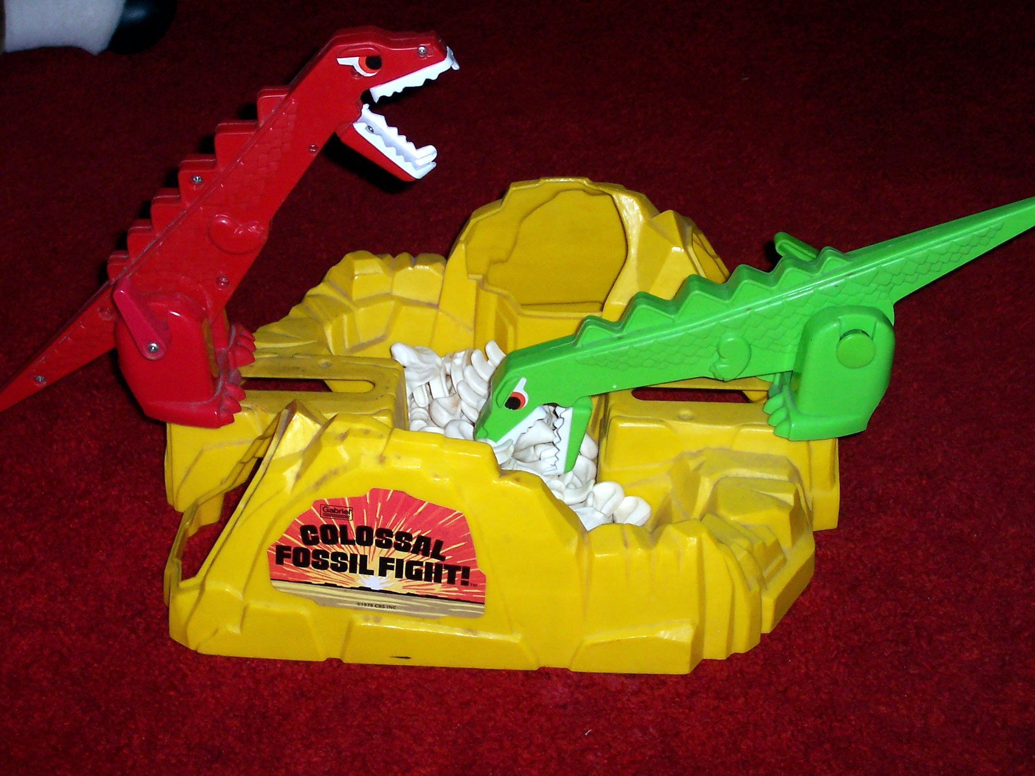 Colossal Fossil Fight