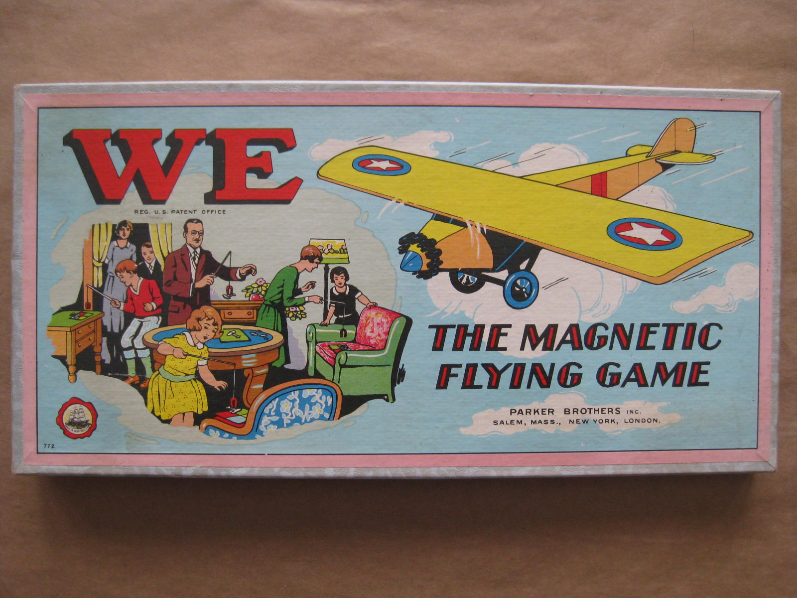 We - The Magnetic Flying Game