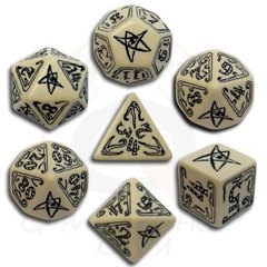 Cthulhu Beige & Black 7 Dice set