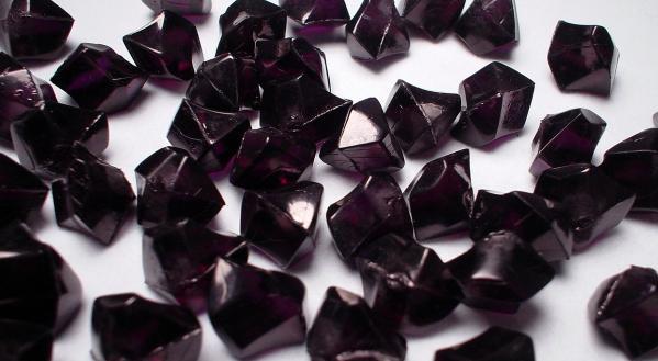 Gaming Crystals: Crystalline Counters (50) [Black]