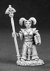 Petra Posiedew, Gnome Sorceress