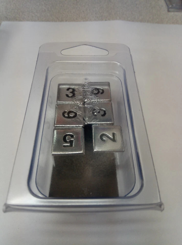 Metallic Dice 16mm D6 Silver 6ct Set