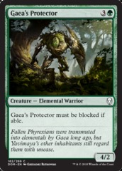 Gaea's Protector - Foil