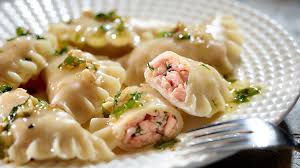 Pierogi z lososiem
