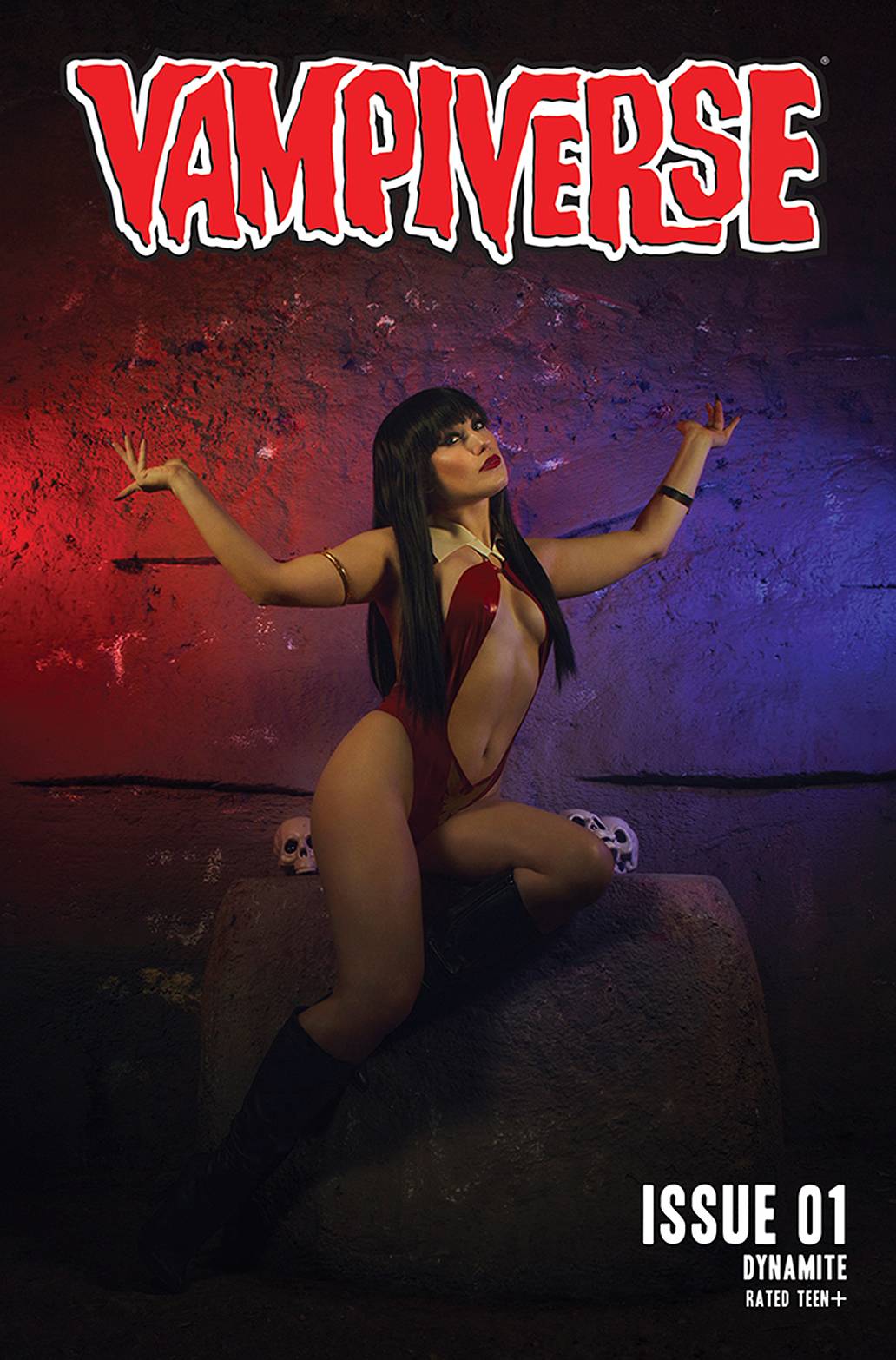 Vampiverse #1 Cvr E Cosplay (STL199560)