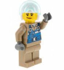 LEGO Wildlife Rescue Female Camp Warden Minifigure