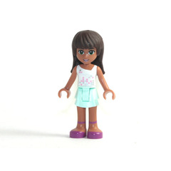 LEGO Sarah Minifigure