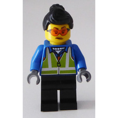 LEGO Woman with Orange Goggles and Blue Shirley Keeper Minifigure