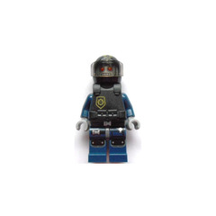 LEGO Robo SWAT with Black Helmet with Police Badge Sign Minifigure
