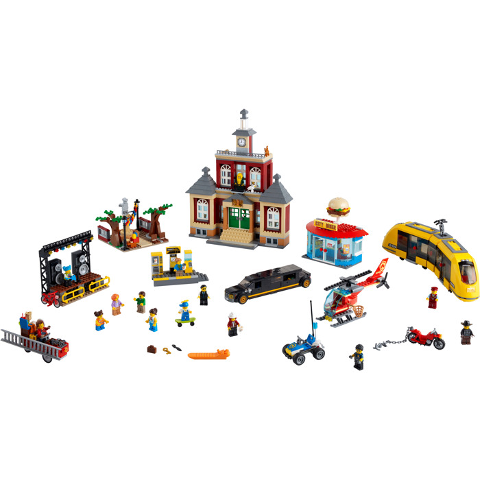 LEGO Main Square Set 60271