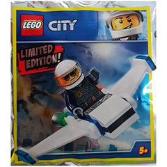LEGO Police Officer and Jet Set 951901