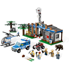 LEGO Forest Police Station Set 4440