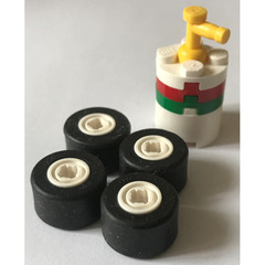LEGO City Advent Calendar Set 60024-1 Subset Day 16 - Wheels and Barrel