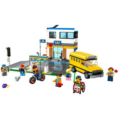 LEGO School Day Set 60329