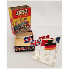 LEGO International flags, 6 flagpoles Set 242.2