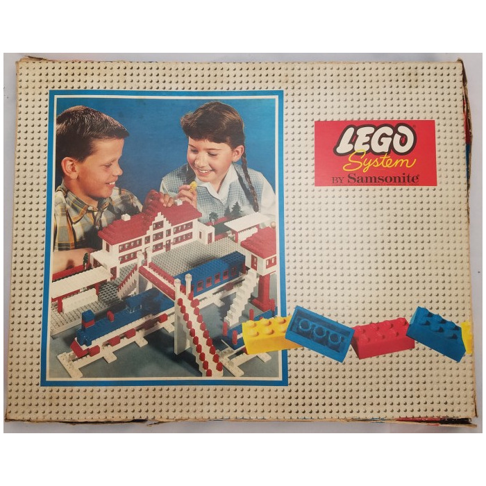 LEGO Large Basic Set (Flat Box) 711-2