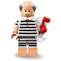 LEGO Vacation Alfred Set 71020-10