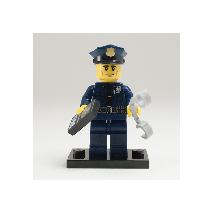 LEGO Policeman Set 71000-6