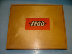 LEGO Empty Kindergarten Box Set 700L