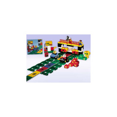 LEGO Race Action Set 3085
