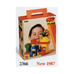 LEGO Basic Set House and Car 2366