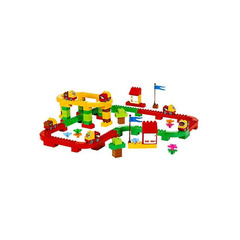 LEGO Brick Runner Set 9077