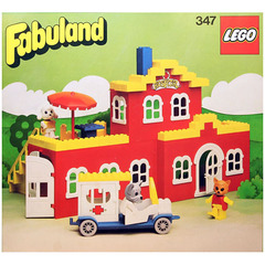 LEGO Hospital - Lucy Lamb and Charlie Cat Visit Dr. Dog Set 347-3