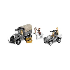 LEGO Race for the Stolen Treasure Set 7622