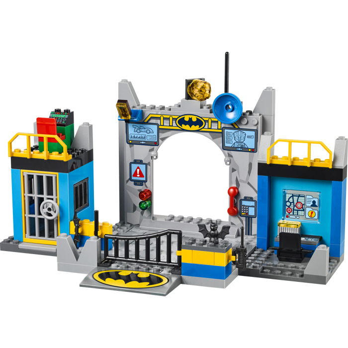 LEGO Batman  Batcave Set 10672