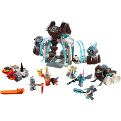 LEGO Mammoth's Frozen Stronghold Set 70226