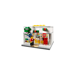 LEGO Brand Retail Store Set 40145