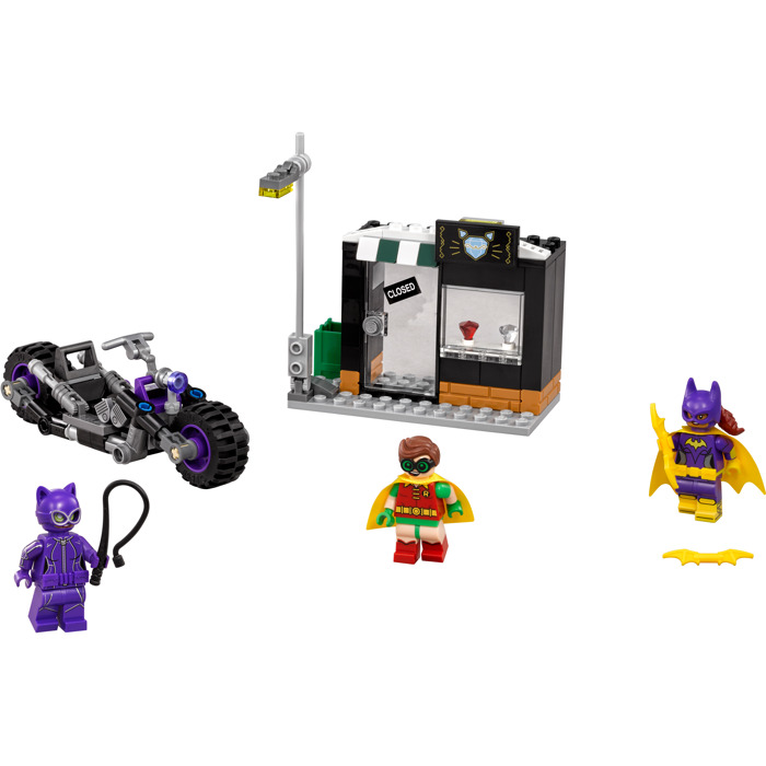 LEGO Catwoman Catcycle Chase Set 70902