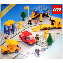 LEGO Breakdown Assistance Set 1590-2