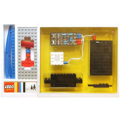 LEGO Electronic Train Set 118-1