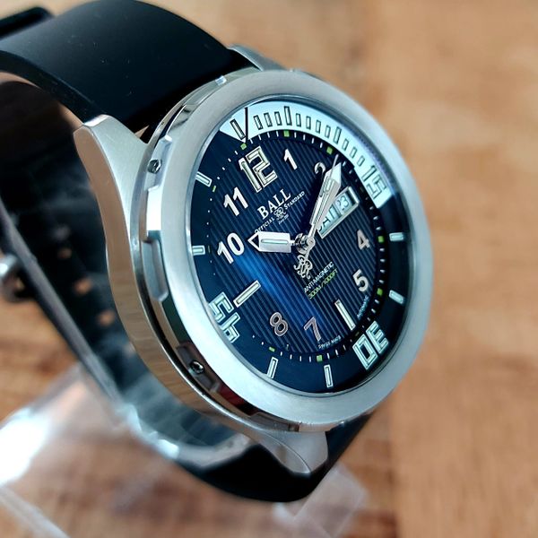 Ball DM3020A-SAJ-BK - Diver