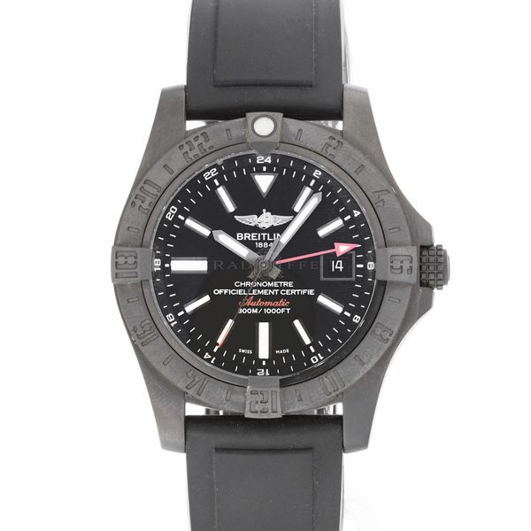 Breitling M32390 - Avenger II GMT