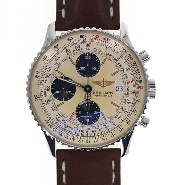 Breitling A13020 - Old Navitimer