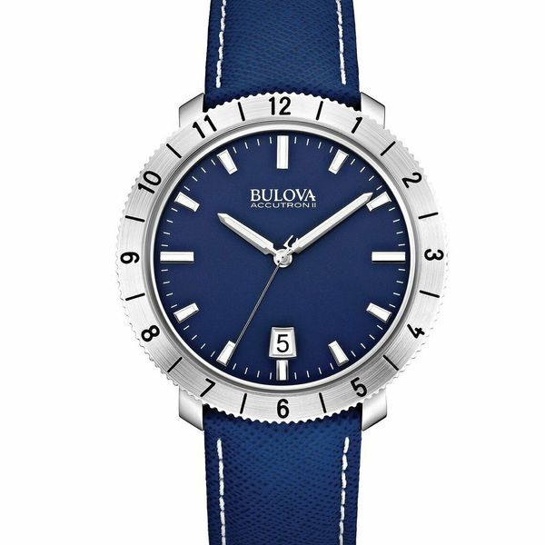 Bulova 96B204 - Accutron ll Moonview
