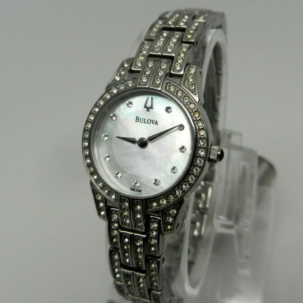 Bulova 96L149 - Crystal