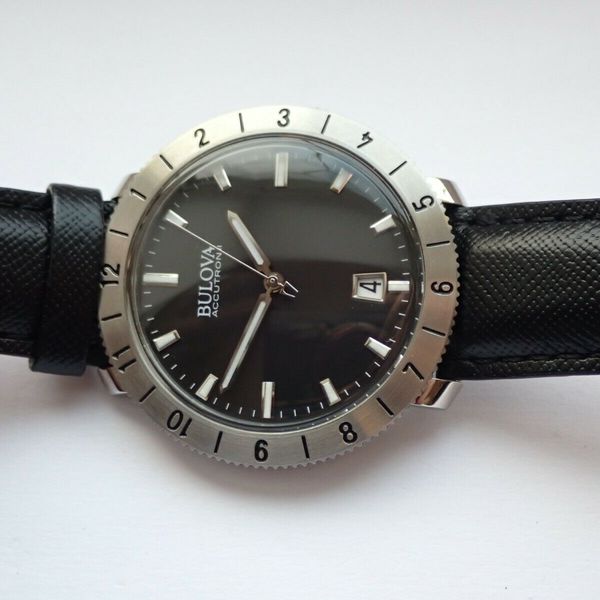 Bulova 96B205 - Accutron II Moonview