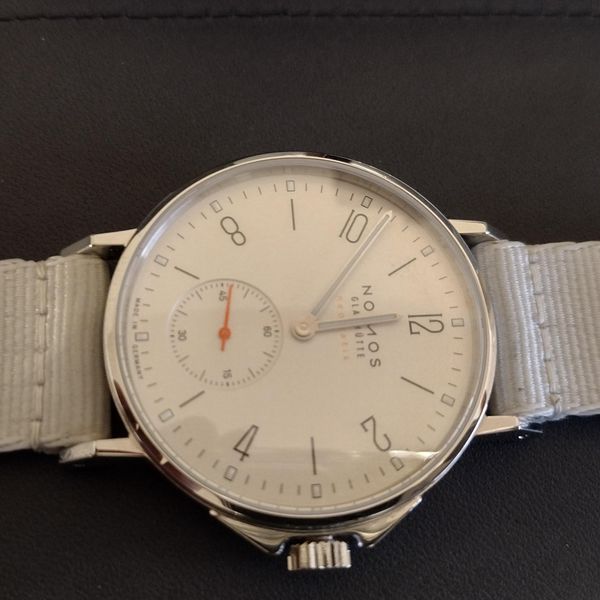 Nomos 560 - Ahoi Neomatik