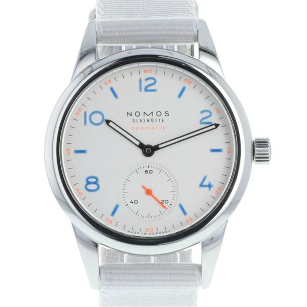 Nomos 740 - Club Neomatik