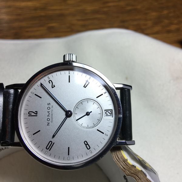 Nomos 502 - Tangente Sport Datum