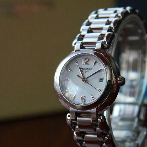 Longines L8.110.4.16 - PrimaLuna Quartz 26.5 Arabic