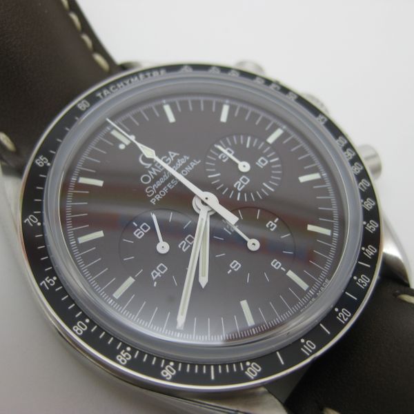 Omega 311.32.42.30.13.001 - Speedmaster Moonwatch